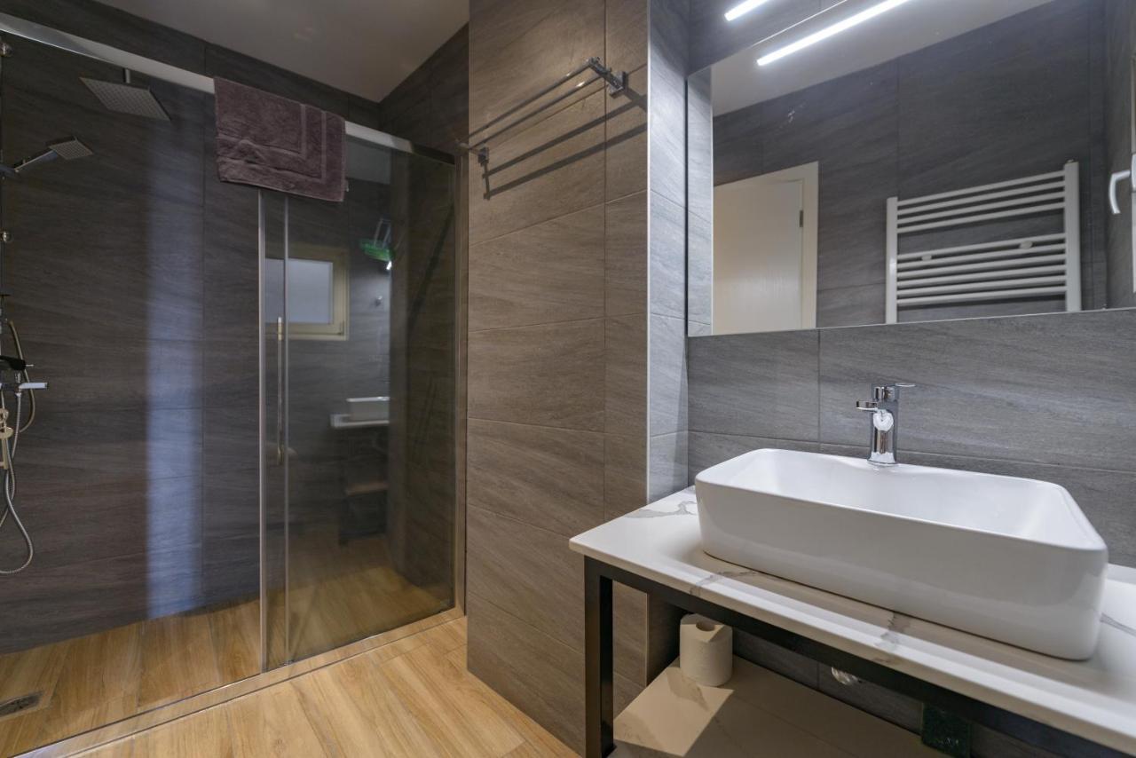 Theotokopoulos Park Renovated Apartment Heraklion Exteriör bild